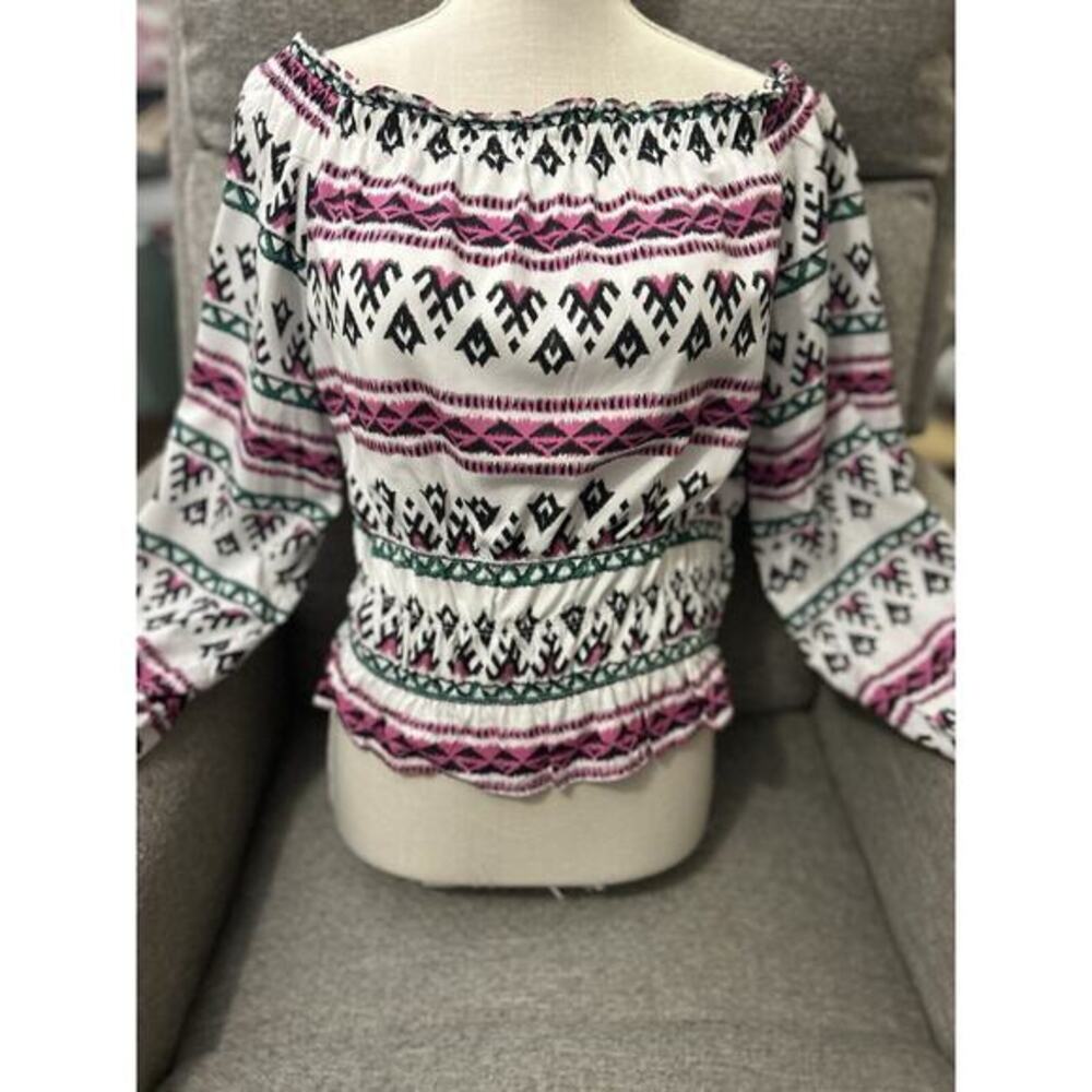 Boho Off-Shoulder Peasant Top - Pink Pattern - Picture 4 of 9